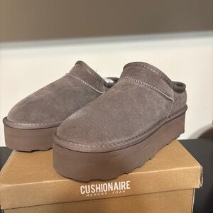 Cushionaire Huggy Size 8